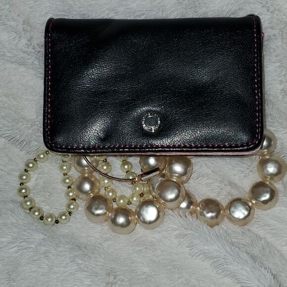 EUC Liz Claiborne Small Wallet - Picture 1 of 8